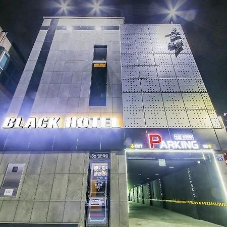 Black Hotel Pohang Exterior foto